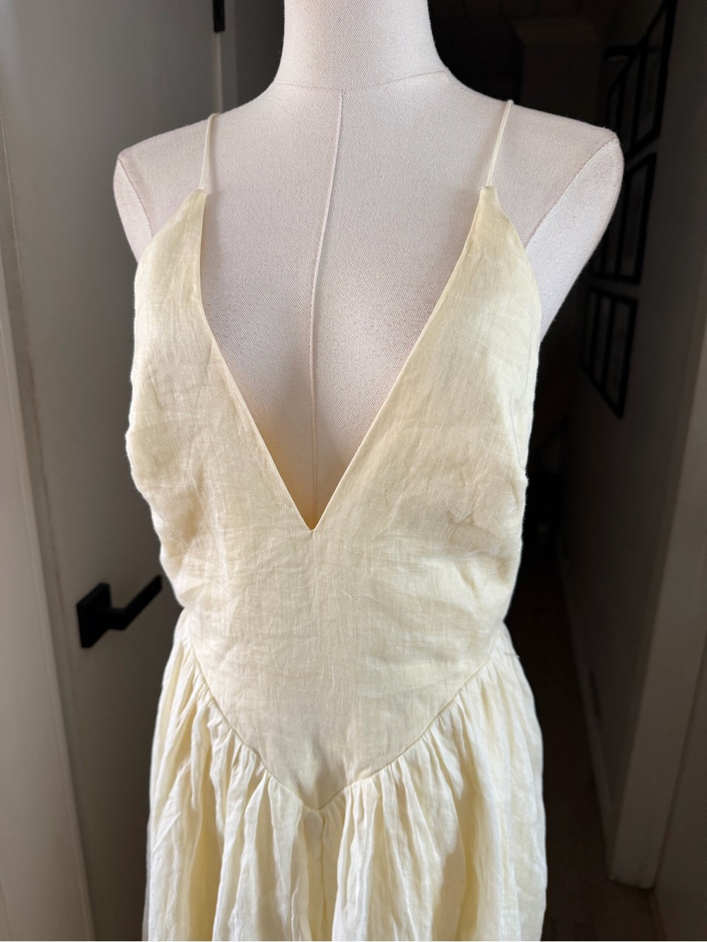 Bardot Arletha Halter Maxi Dress In Canary Yellow Sz 6 Revolve NEW - Picture 7 of 12